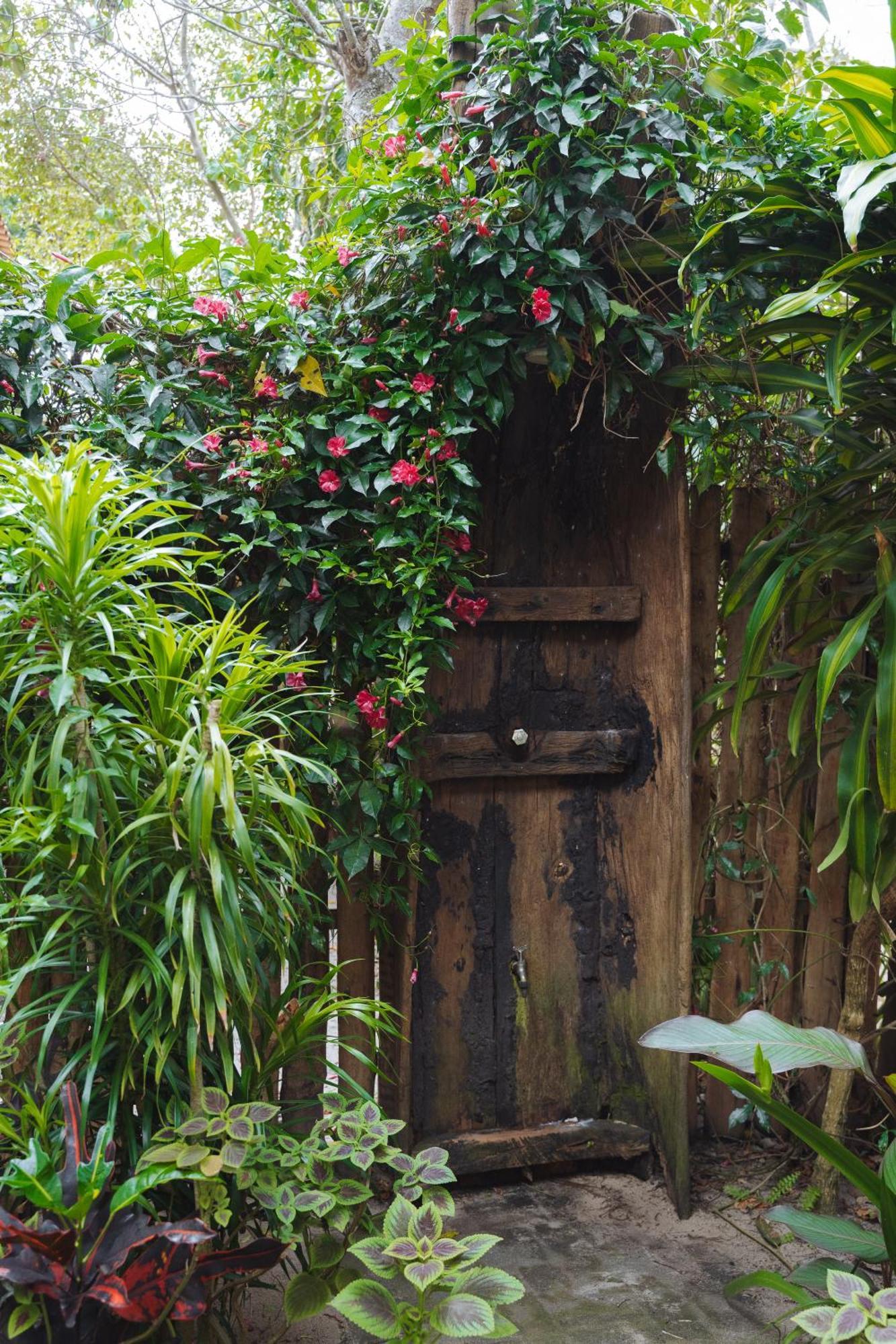 Hotel Casa Da Esquina Caraíva Exterior foto